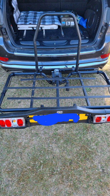 Towbar carrier/ bike carrier / luggage 